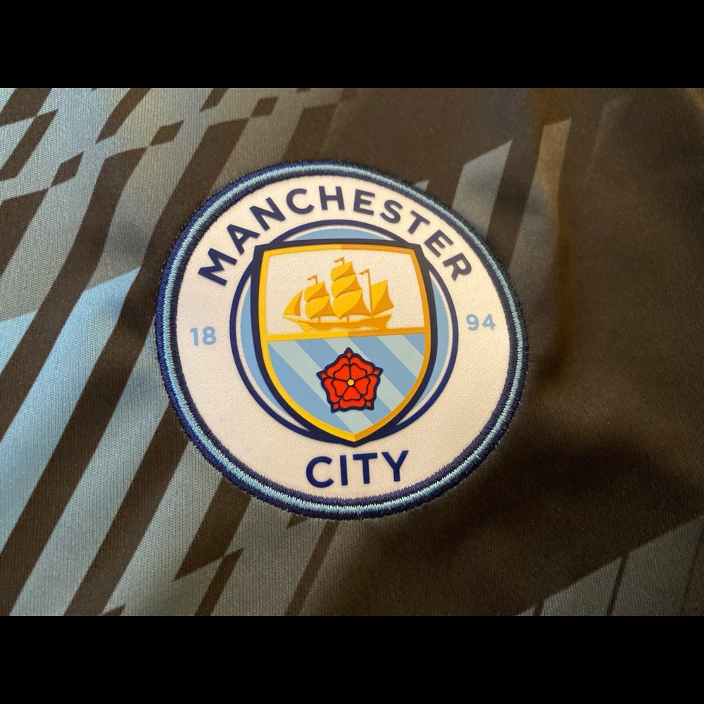 SOLD ELSEWHERE Manchester City Mens Blue Jersey - Picture 2 of 3